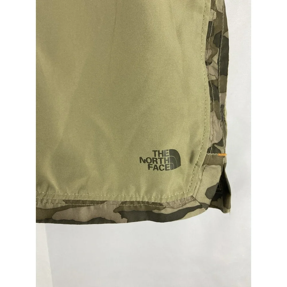The North Face Men's Board Shorts 34 Green Camo Camouflage Sides Beach Swim**